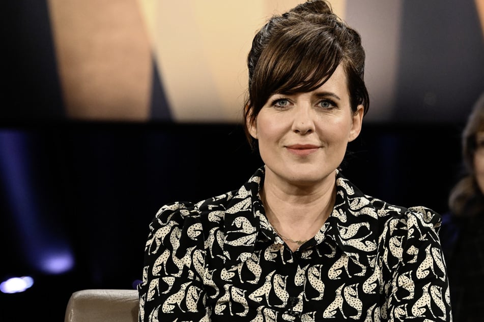 Sarah Kuttners (46) Mutter wurde Opfer eines Love-Scamming-Betrügers.
