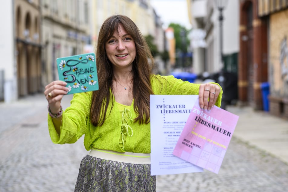 Sara Linke (32) hat alle Hände voll zu tun, um die Idee von "ihrer" Liebesmauer bekannt zu machen.