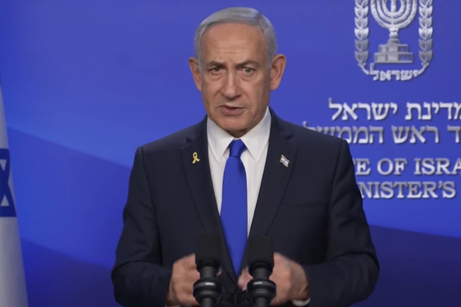 Dieser Video-Screenshot zeigt den israelischen Ministerpräsidenten Benjamin Netanjahu (75) bei einer Videoansprache.