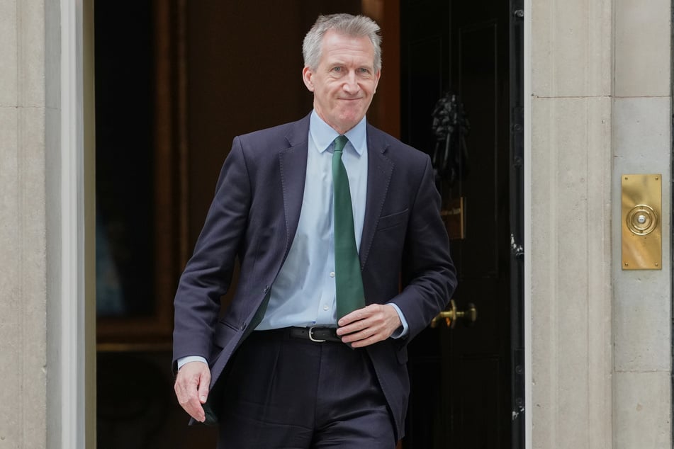 Der britische Verteidigungsminister Dan Jarvis versprach der Ukraine eine Lieferung an Drohnen, Luftabwehrraketen und Radar-Systemen.