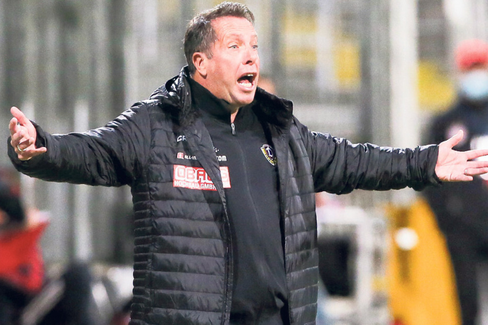 Das Gesicht sagt alles: Dynamo-Coach Markus Kauczinski war in München von der Leistung seiner Mannen her in den ersten 45 Minuten nicht begeistert.