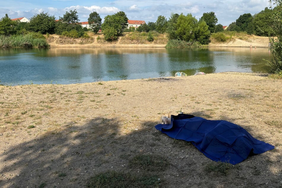 Am heutigen Montagmorgen hat ein Gassigeher einen leblosen Körper in der Kiesgrube Leuben entdeckt.