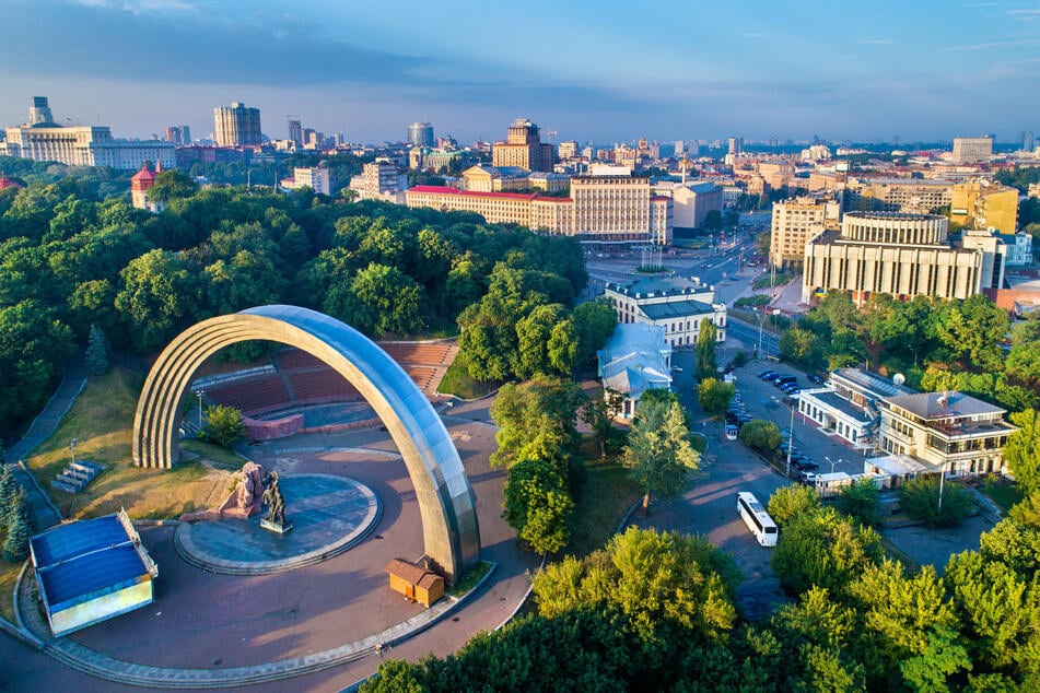 Blick auf Kiew, der Hauptstadt der Ukraine. Eurowings bietet ab sofort wieder Direktflüge ab Düssseldorf an.