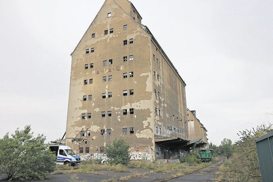 Der alte Kornspeicher im Lindenauer Hafen wurde in den 1930er-Jahren gebaut.