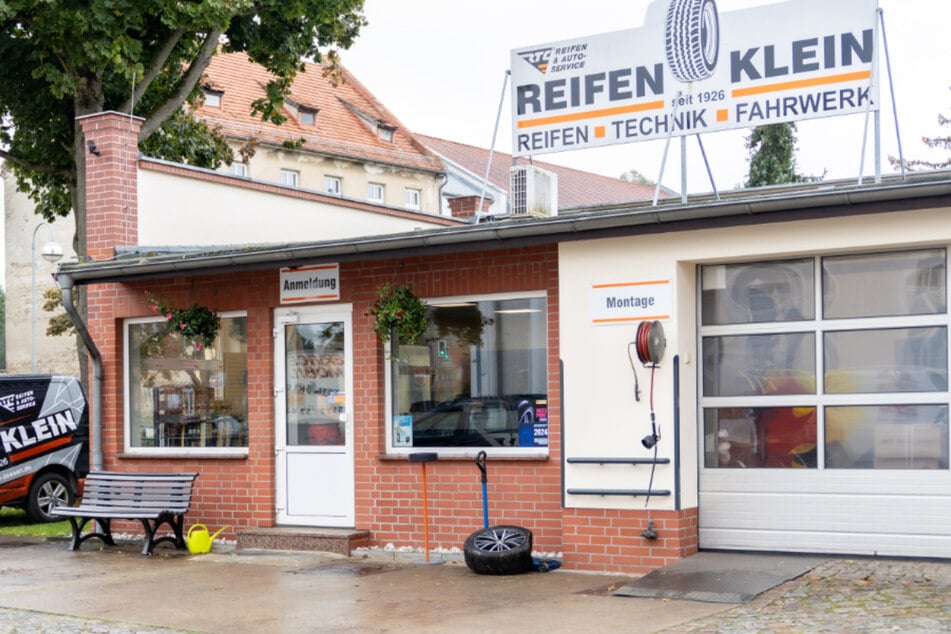 Wer einen sicheren Job sucht, sollte das Angebot dieses Reifen-Experten kennen