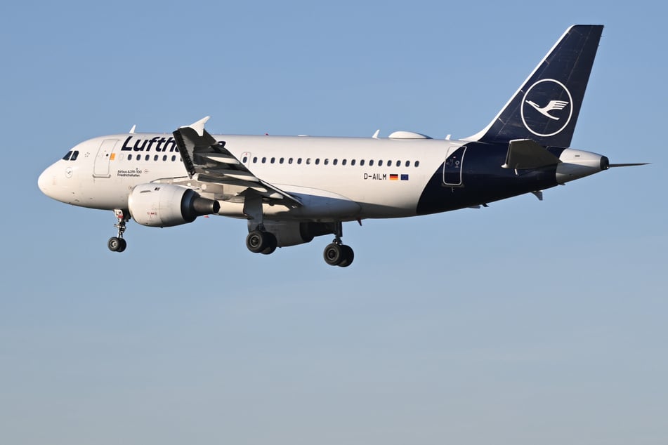 Lufthansa: Lufthansa-Maschine aus Slowenien in Dresden gelandet: Das ist der Grund