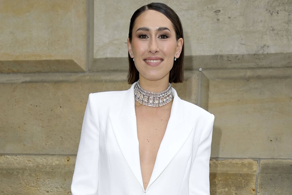 Mezzosopranistin Valerie Eickhoff (29) wird als Preisträgerin auf der Openairball-Bühne interviewt.