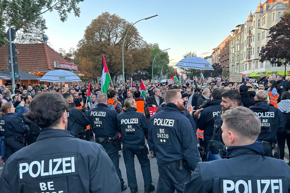 Dutzende Straftaten seit Hamas-Angriff auf Israel bei Demos in Sachsen