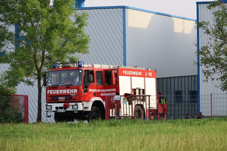 In Stützengrün ist es bei einer Stahlbaufirma zu einem Kompressorbrand gekommen.