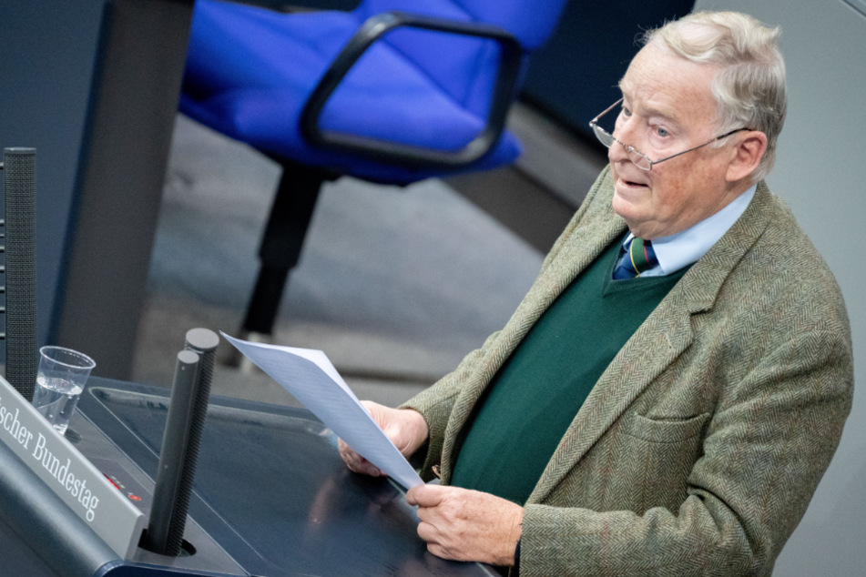 AfD-Chef Alexander Gauland nicht generell gegen Impfpflicht