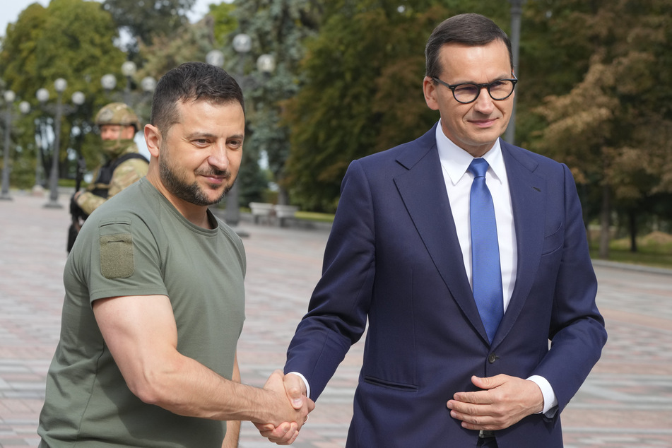 Der ukrainische Präsident Wolodymyr Selenskyj (44, l.) und Polens Ministerpräsident Mateusz Morawiecki (54).