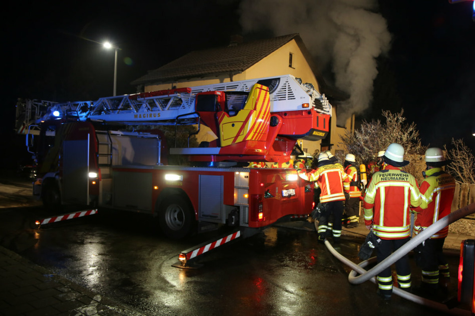 München: Wohnungsbrand in der Oberpfalz: Für 72-Jährige kommt jede Hilfe zu spät
