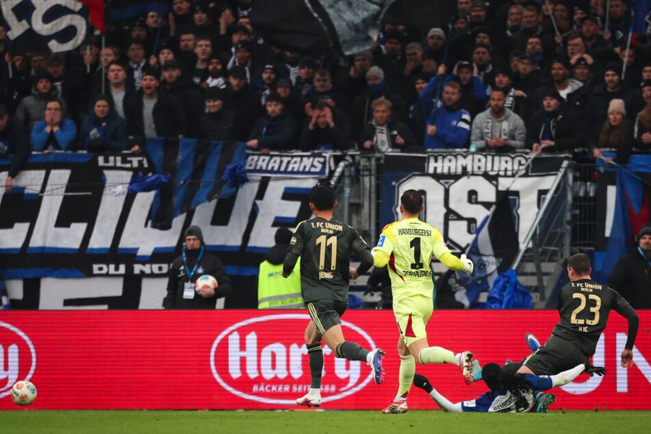 Andrej Ilic (r.) lässt die große Chance zur erneuten Union-Führung liegen