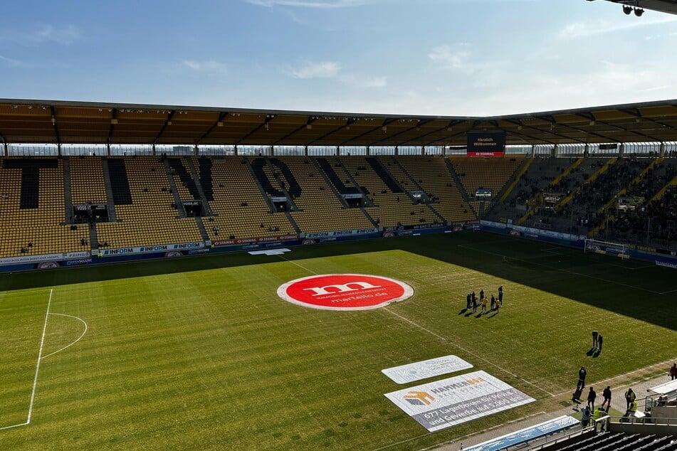 Die SGD ist heute im größten Stadion der 3. Liga gefordert.