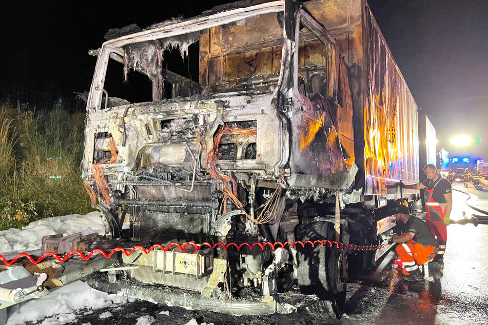 Der Brand eines Lastwagens hat für einen Großeinsatz gesorgt.