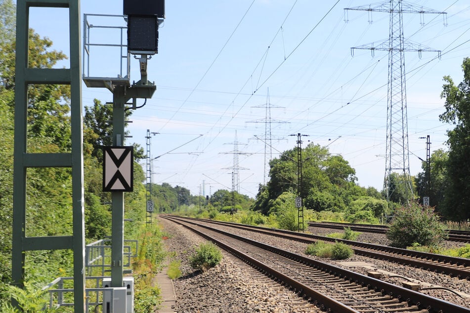 Ab Freitag: Wichtige Bahnstrecke nach Hamburg komplett dicht