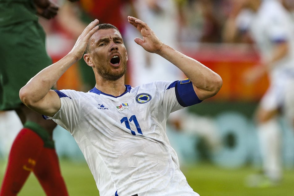 Schafft Edin Džeko (40) mit seiner Mannschaft den WM-Sprung?