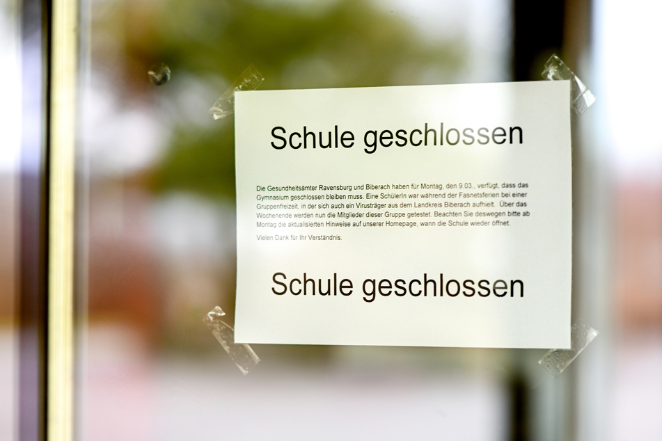 Immer mehr Schulen bleiben vorerst wegen des Coronavirus geschlossen.