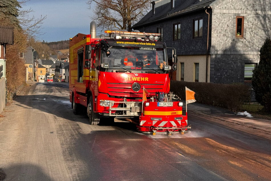 Im Einsatz war neben der Feuerwehr auch eine Spezialfirma.