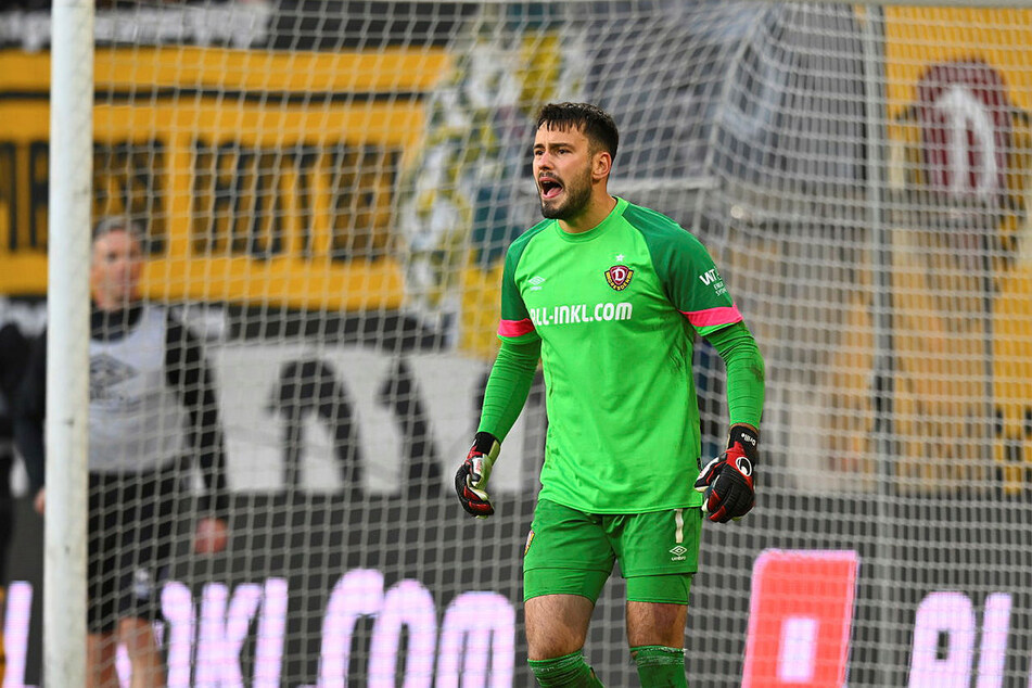 Dynamo-Keeper Stefan Drljaca (24) muss gegen konterstarke Regensburger auf der Hut sein.