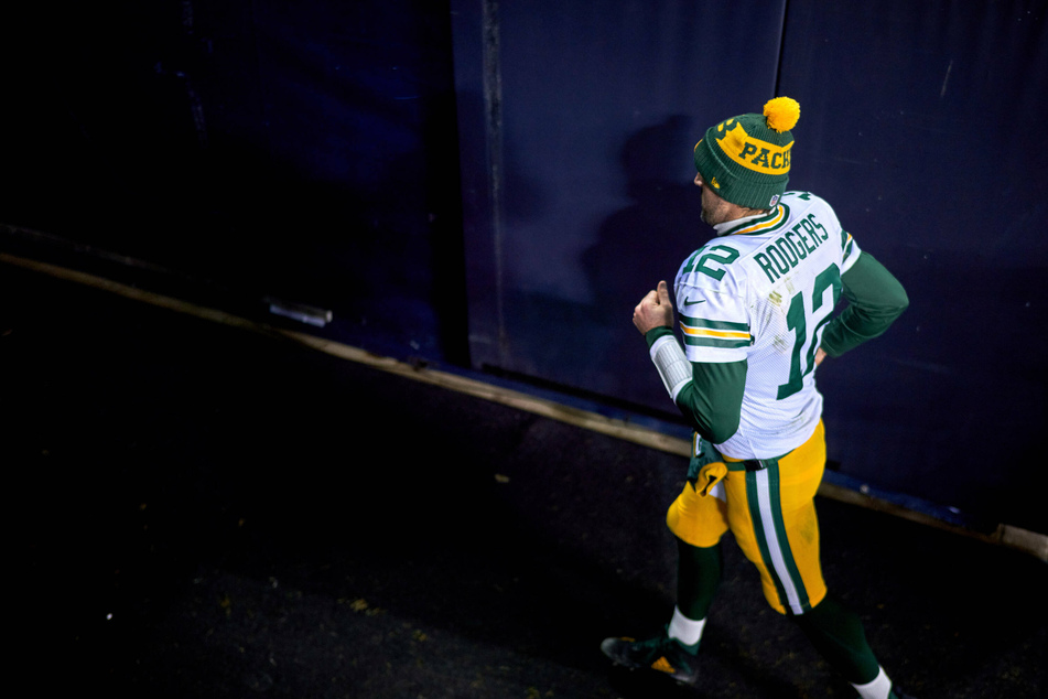 Ex-teammates think Aaron Rodgers may not return to Green Bay