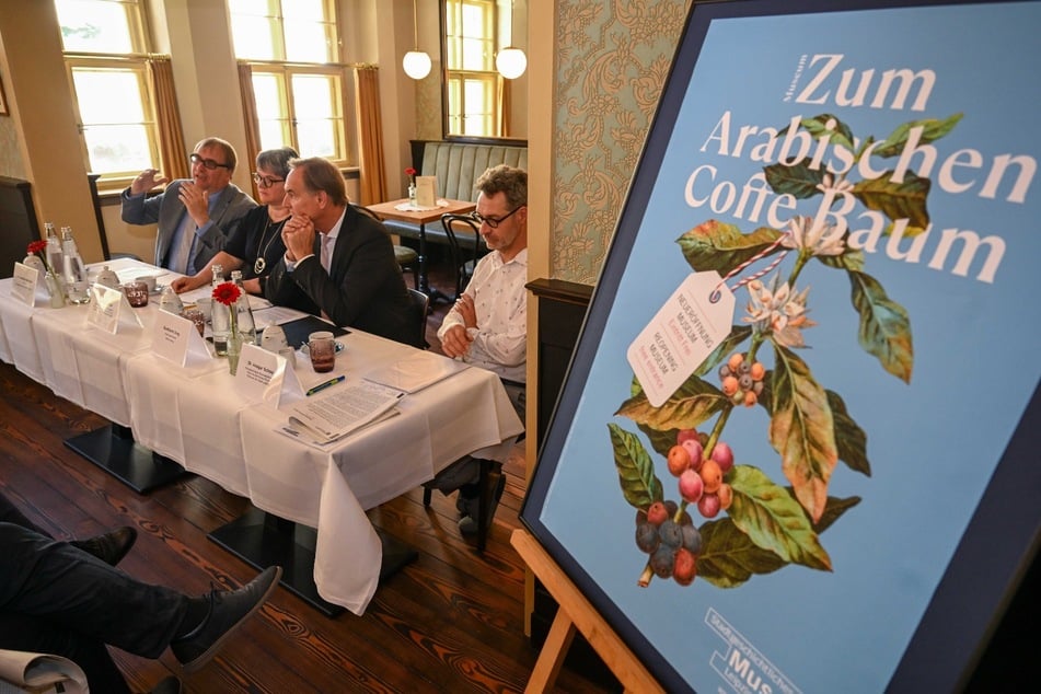 Gemeinsam traten sie in dieser Woche vor die Presse, läuteten eine neue Kaffeemuseums-Ära ein.
