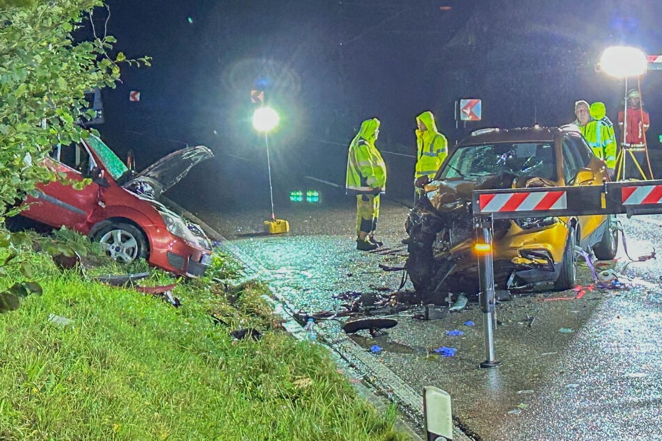 Zwei Autos konnten eine Kollision am Donnerstagabend nicht mehr verhindern.