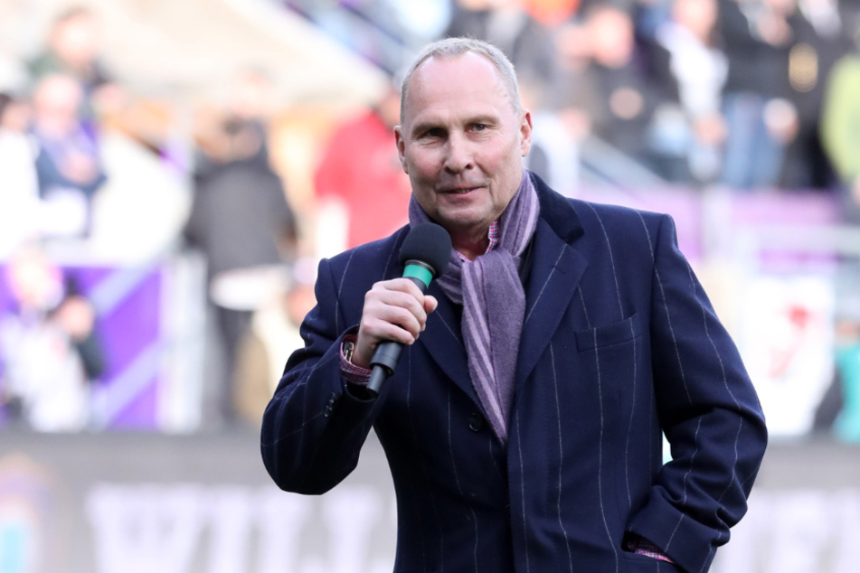 FCE-Boss Helge Leonhardt stellt der Auer Zweitliga-Mannschaft das Zeugnis "wettbewerbsfähig" aus.