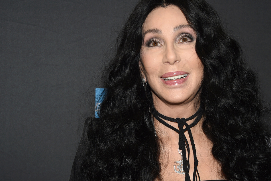 Sängerin Cher (77) will die Vormundschaft für ihren Sohn. Doch die Justiz stellt sich bislang quer.