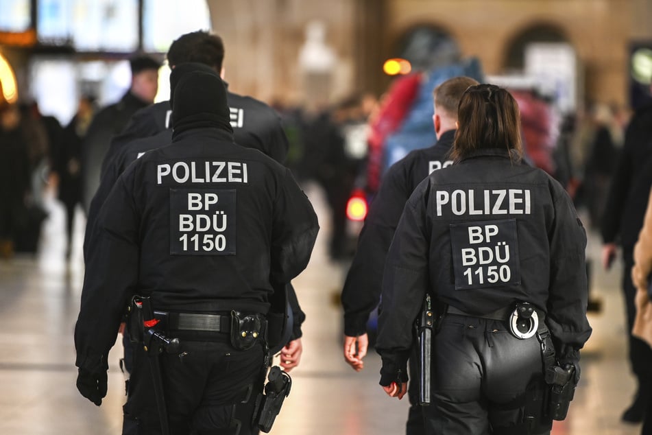 Leipzig: Über 100 Straftaten: Polizei schnappt Intensivtäter am Leipziger Hauptbahnhof