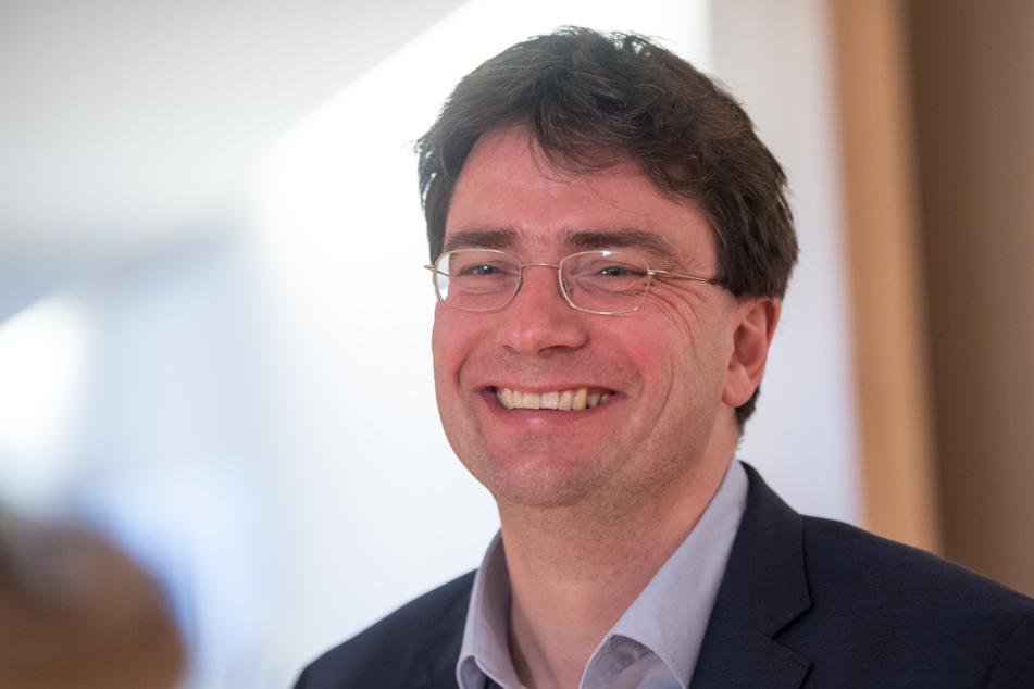 Florian von Brunn (52), SPD-Fraktionsvorsitzender im Landtag, fordert Aufklärung in der Maskenaffäre.
