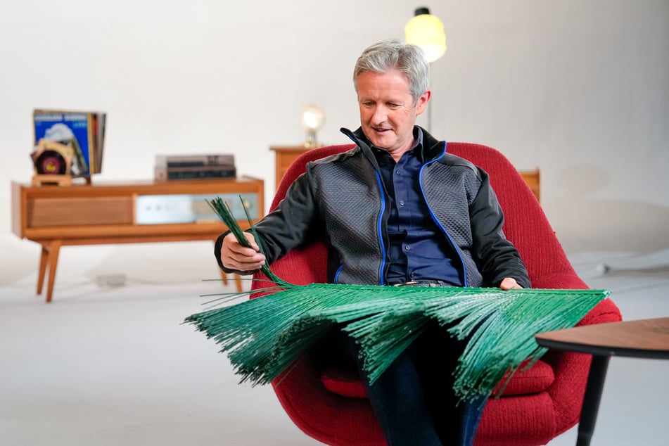 Mit dieser besonderen Matte konnten Skispringer wie Jens Weißflog (61) auch im Sommer trainieren.