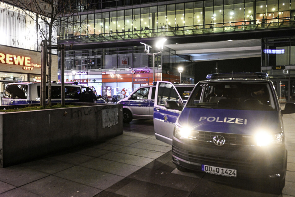 Dresden: Einsatz in der Dresdner Innenstadt: Polizei stellt fünf Straftaten fest