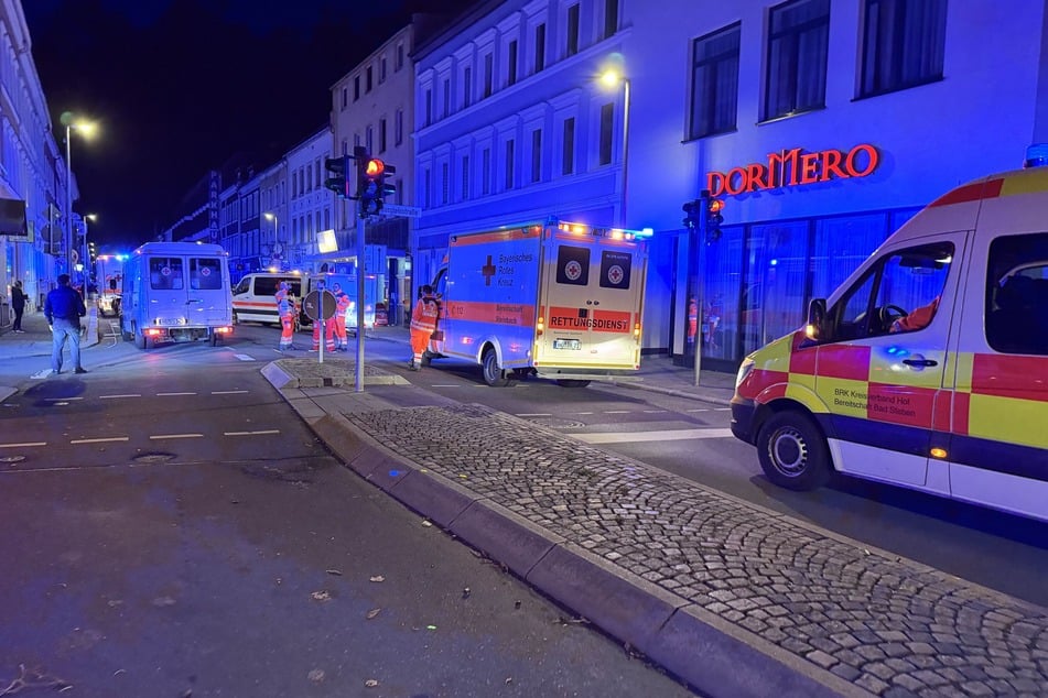Zahlreiche Rettungskräfte waren vor Ort.