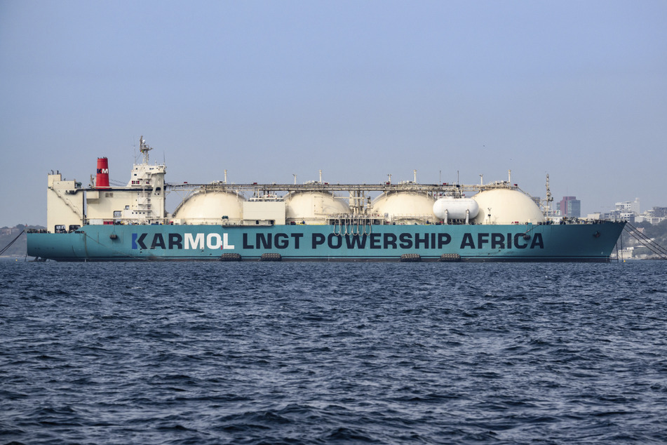 LNG wird per Schiff transportiert - hier beispielsweise auf der "Kairos".
