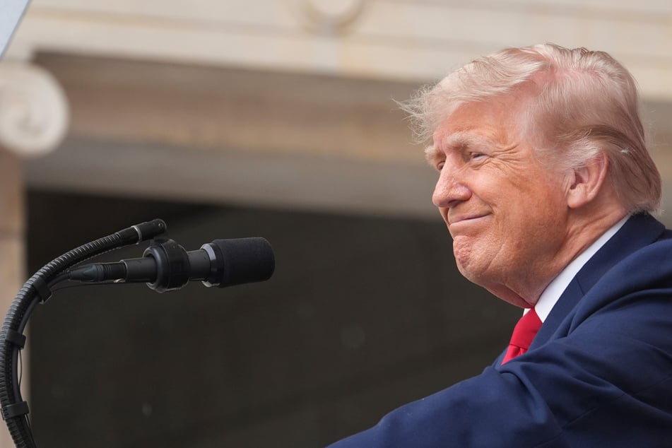 Nahost-Konflikt: Trump trotzig: Gespräche mit Iran gehen weiter