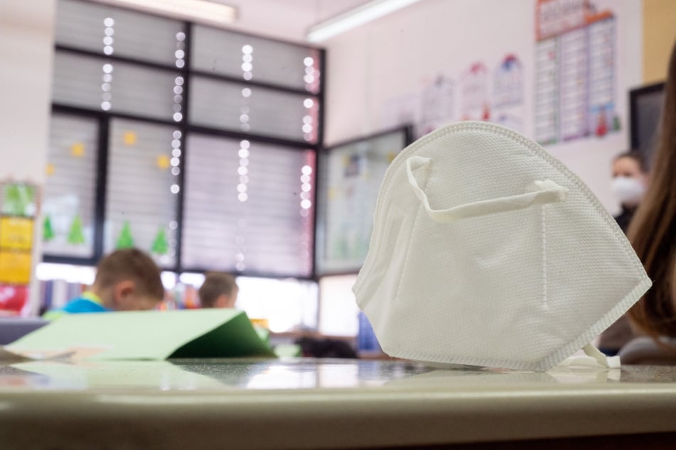 Die Zahl an Corona-Fällen in Thüringen nimmt wieder zu, auch in den Schulen. Aus diesem Grund wollen die Parteien über das weitere Vorgehen in der Pandemie entscheiden. (Symbolfoto)