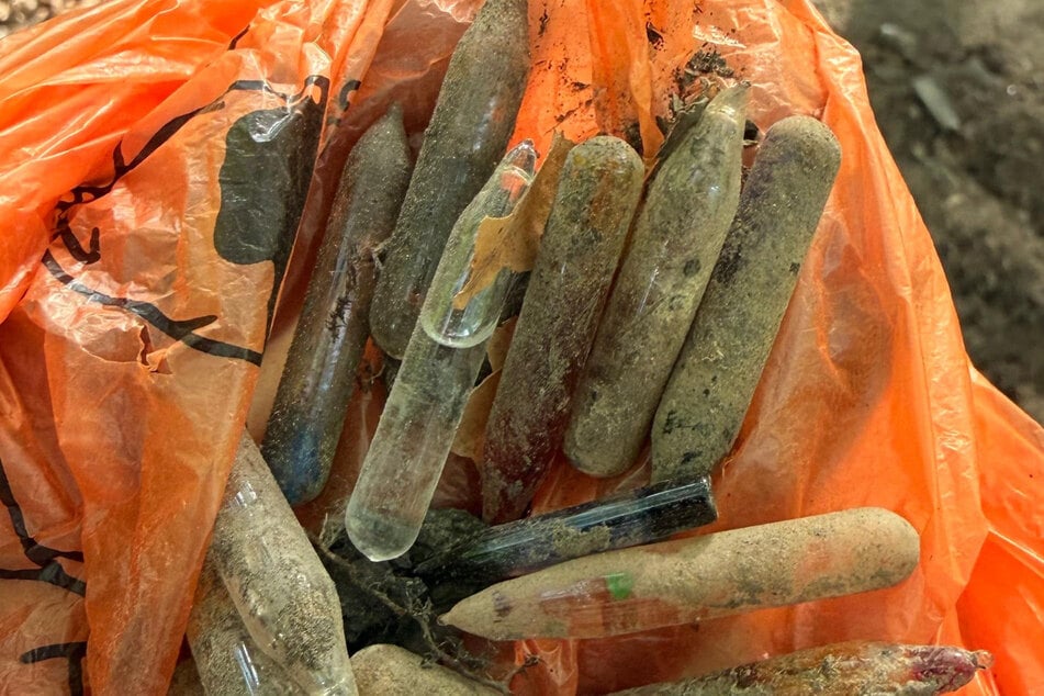 Die Ampullen enthielten teils explosive, krebserregende und giftige Substanzen.