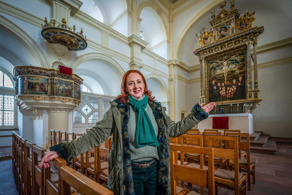 Schloss-Chefin Patrizia Meyn (49) will zum Jubiläum den wertvollen Lucas-Cranach-Altar der Schlosskirche präsentieren.