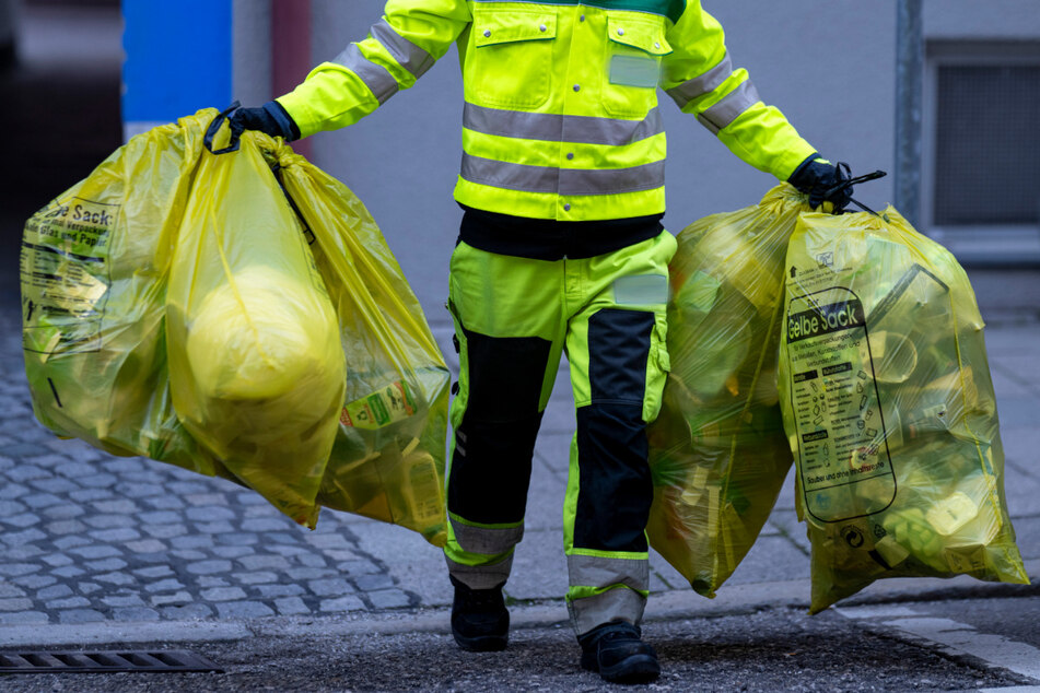 Der bzw. die Unbekannten hatten die SodaStream-Kartusche im Hausmüll entsorgt. (Symbolfoto)