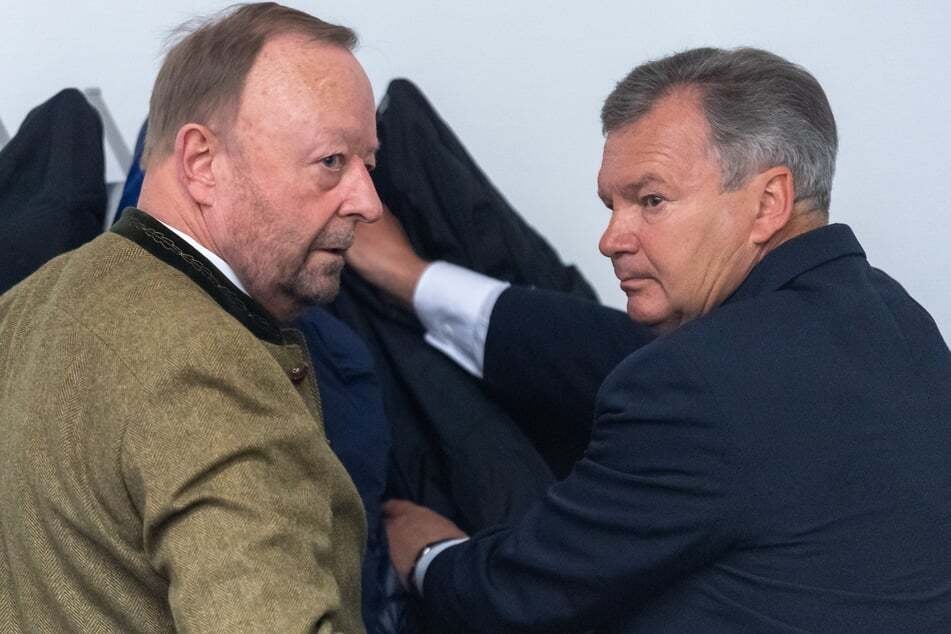 Auch der Miesbacher Ex-Landrat Jakob Kreidl (72, r.) musste sich neben Bromme 2019 vor Gericht verantworten. (Archivfoto)