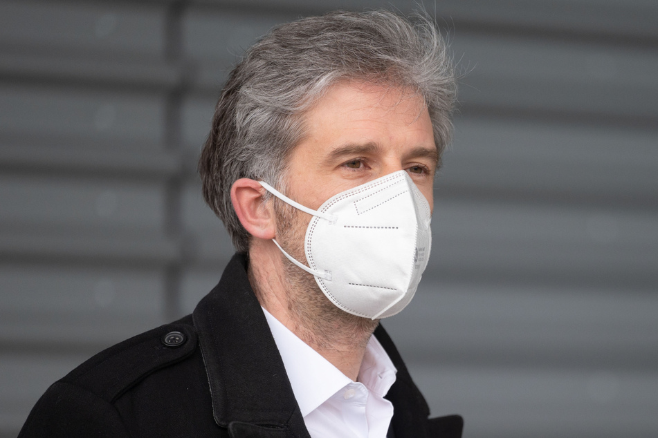 Boris Palmer (48, Bündnis 90/Die Grünen), Oberbürgermeister von Tübingen, nimmt an einem Pressetermin der Stadt Tübingen zur Übergabe von Corona-Schnelltests teil.