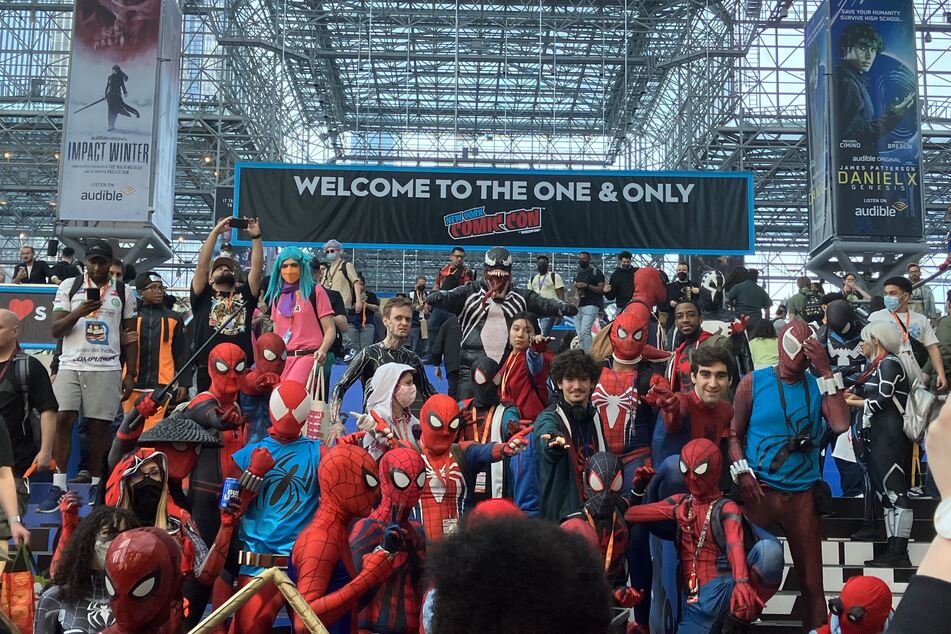 Spotted! Multiple spider-men greet fans at the 2022 New York Comic-con!
