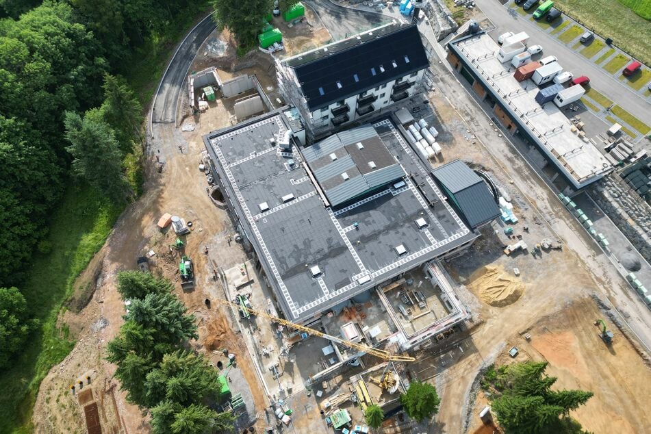 In Raschau-Markersbach wird mit Hochdruck an einem neuen Erlebnispark gebaut.