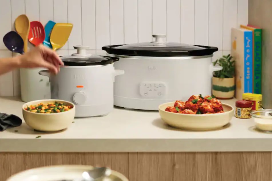Best Buy just knocked big bucks off this top-selling slow cooker set
