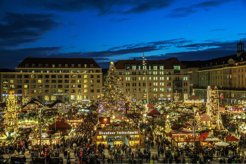 Der 590. Dresdner Striezelmarkt ist gestartet.