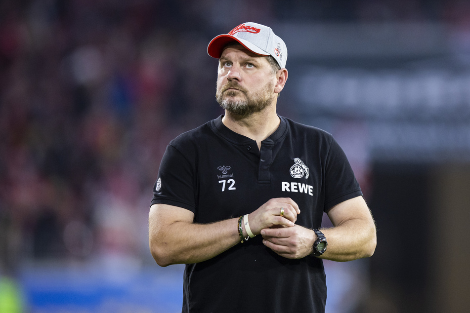 Der Vertrag von Trainer Steffen Baumgart (50) beim 1. FC Köln läuft noch bis zum Sommer 2024.