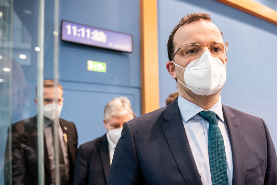 Spahn plant Impf-Konferenz mit Bund und Ländern