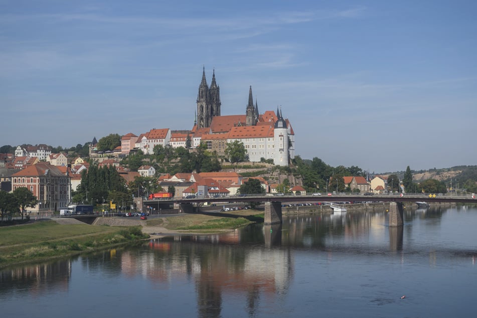 Aufgrund des zu erwartenden Unwetters wurde die Veranstaltung auf der Albrechtsburg Meißen nach drinnen verlegt.