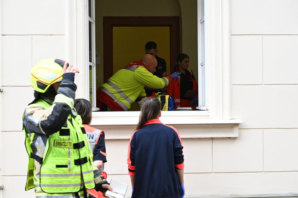 24 Schüler wurden nach der ersten medizinischen Behandlung ins Krankenhaus eingeliefert.